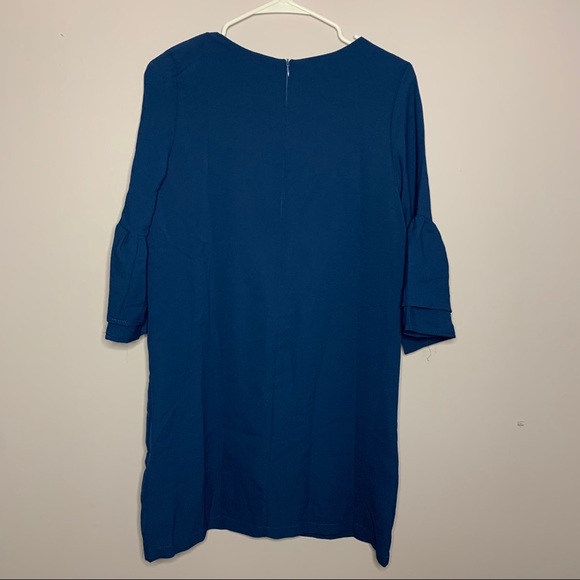 BELONGSCI Bell sleeve Dress - Picture 7 of 7